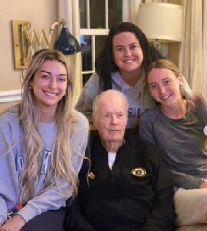 Brianna Chickenfry Age, Wiki, Boyfriend, Height, Parents, Education, Career, Biography & More